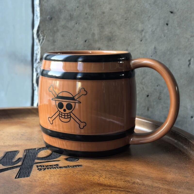 Coffee Y Tea - Cangkir Keramik One Piece Motif Topi