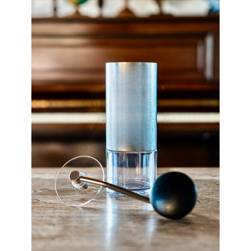 Burr Hand Grinder - Penggiling Kopi Manual Commander C40 Impor