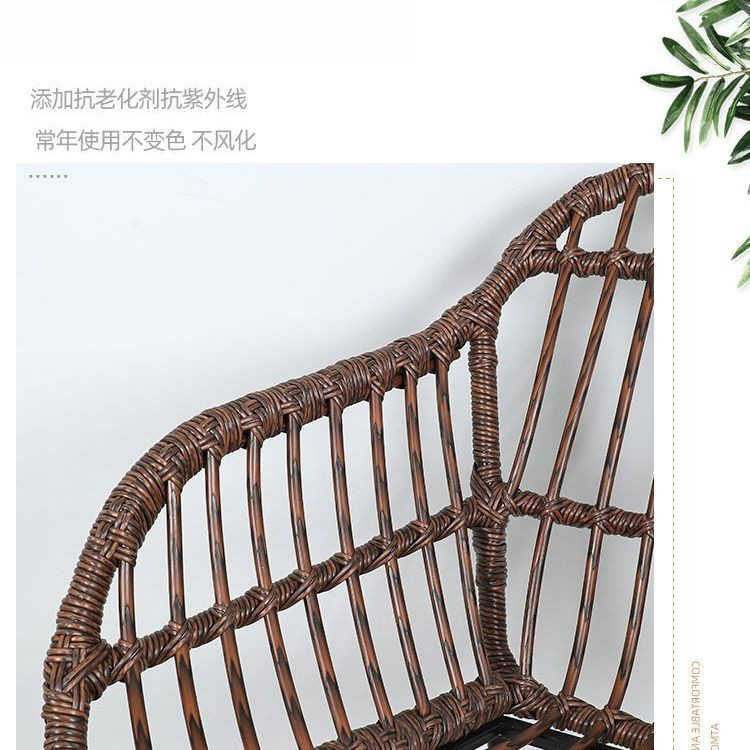 Meja dan kursi balkon kecil, k - Coffee Tea Garden ulasan dan harga