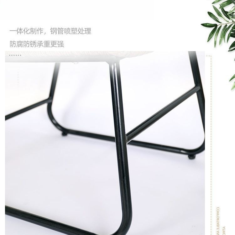 Meja dan kursi balkon kecil, k - Coffee Tea Garden ulasan dan harga