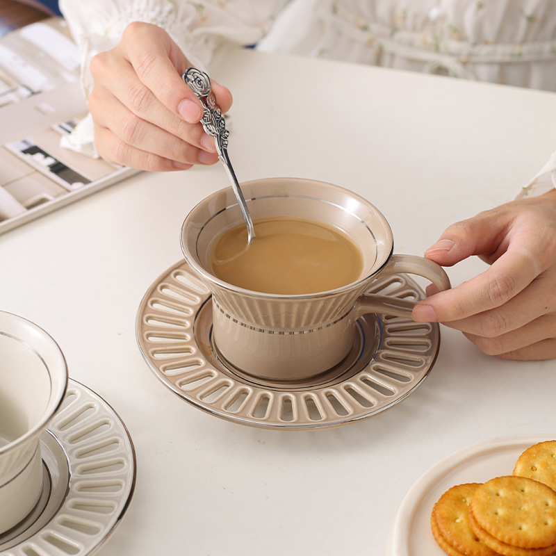 Piring Cangkir Kopi Keramik Me - Coffee Tea Sugar Set ulasan dan harga